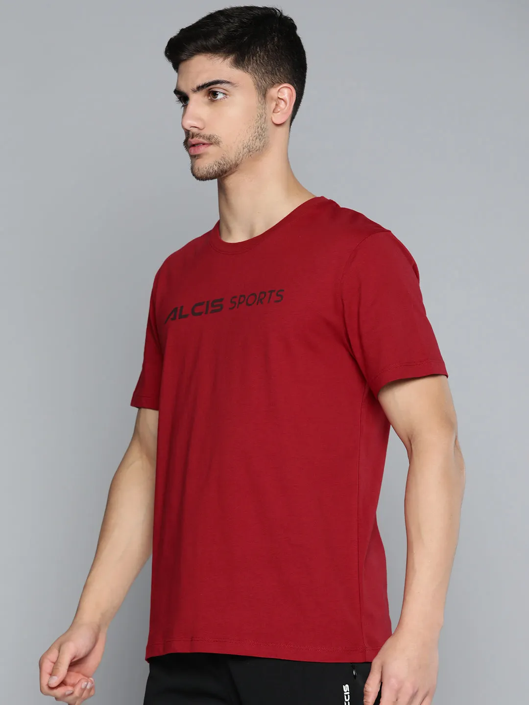 Tech Mood Alcis Men Typography Printed Slim Fit Sports T-shirt