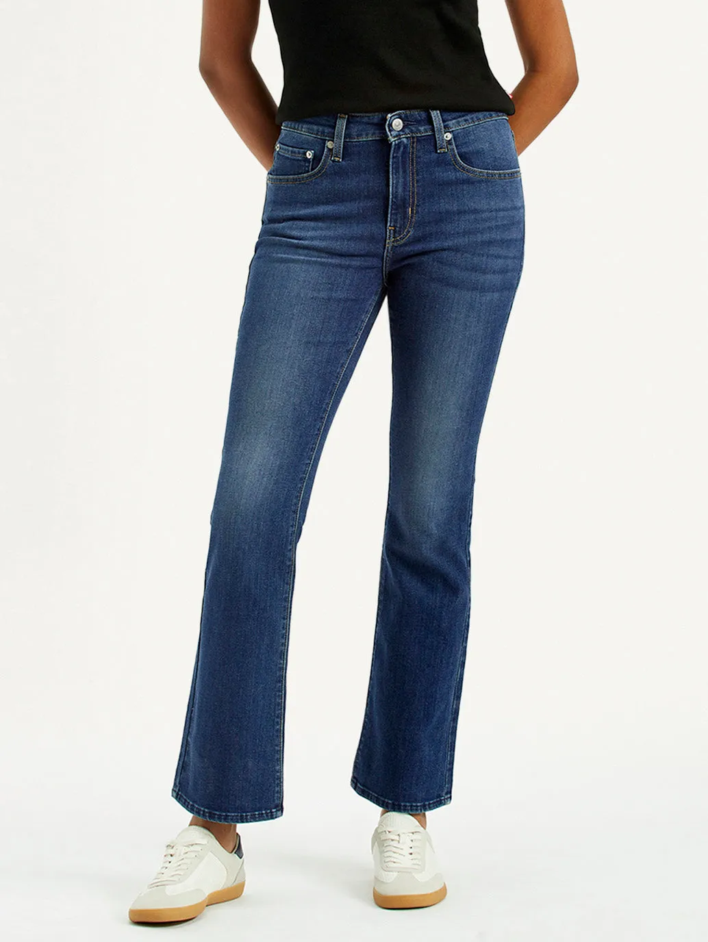 Women's 725 Dark Indigo Flared Fit High Rise Jeans Minimal Fit Daily Fashion