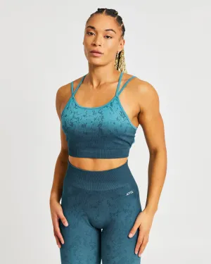 Lightweight Structure hikers Flare Seamless Sports Bra - Teal