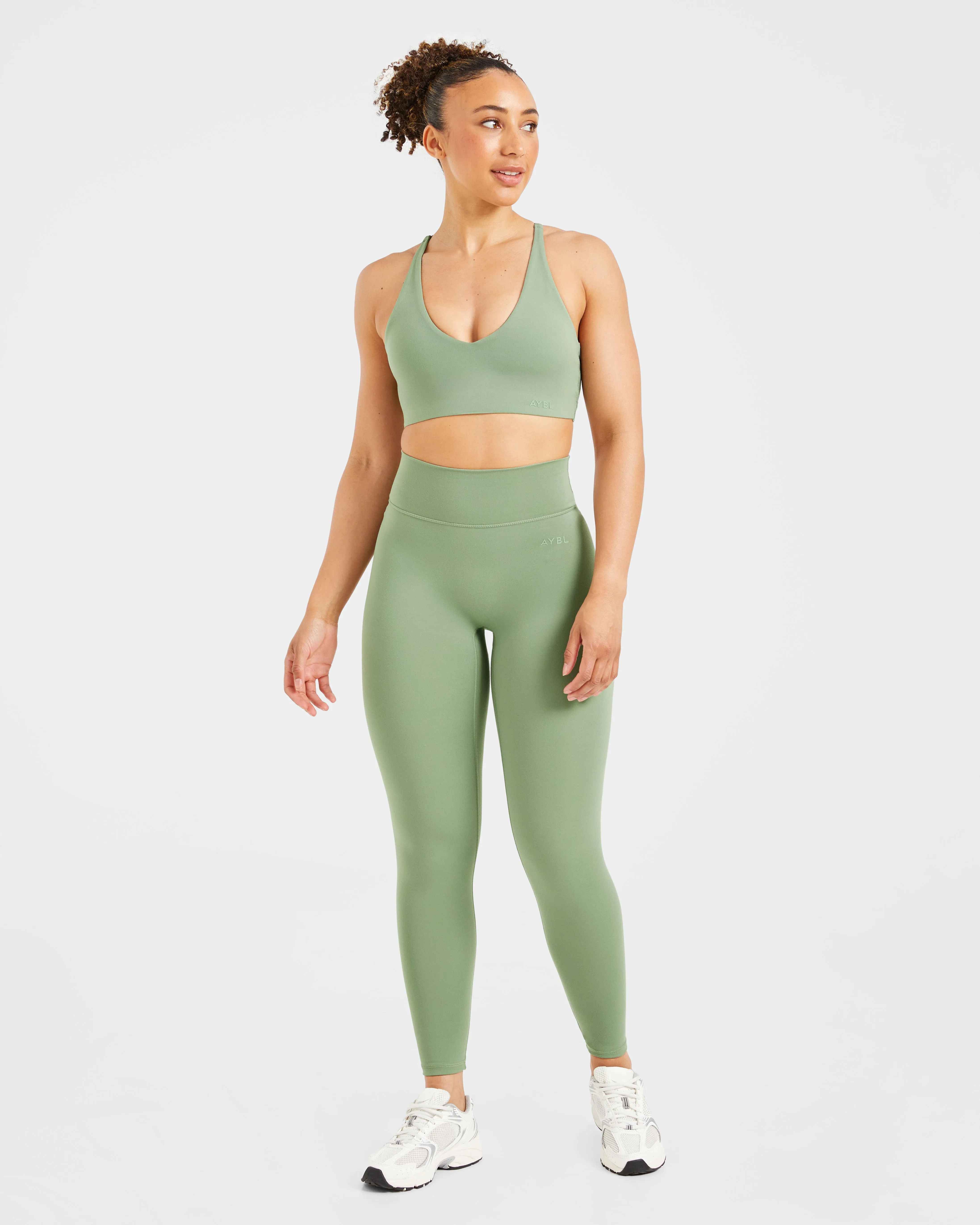 Low-impact Adjustable straps seams Staple Sports Bra - Olive Green
