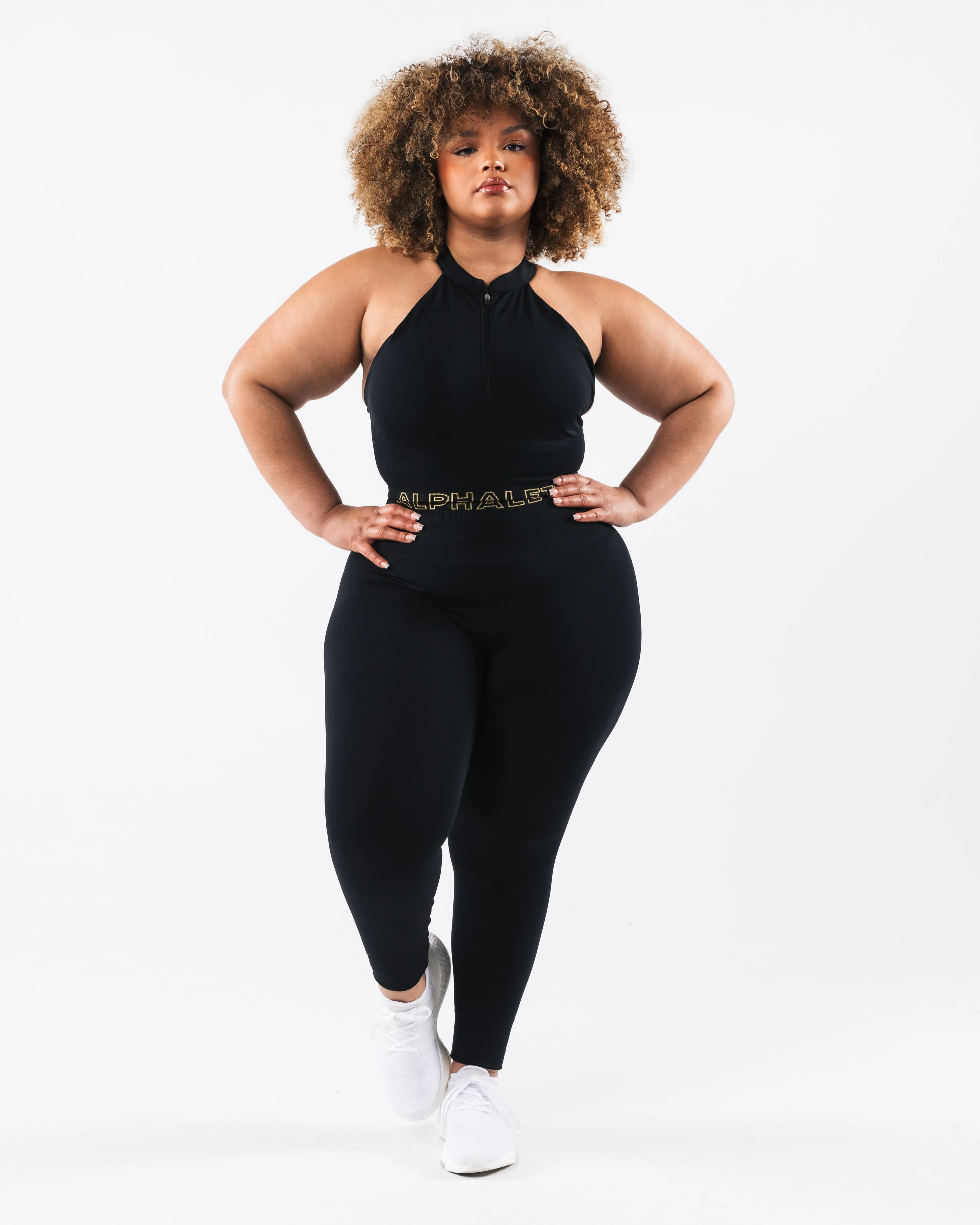 Non Irritating Seams Wireless Amplify Cassio Bra - Black SE
