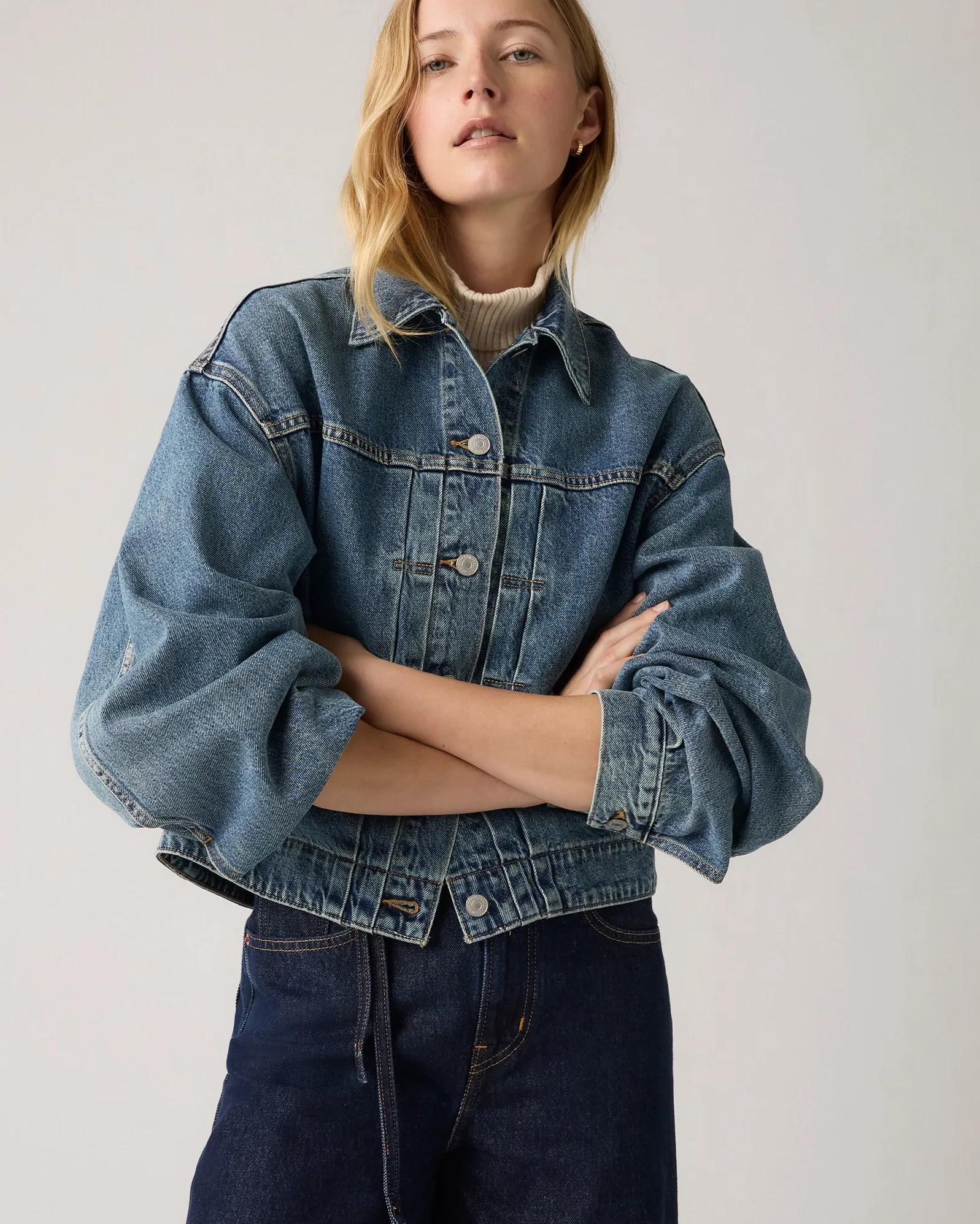 Night Out Neutral Textured Levi's? Womens Balloon Sleeve Trucker Jacket - Missed My Flight