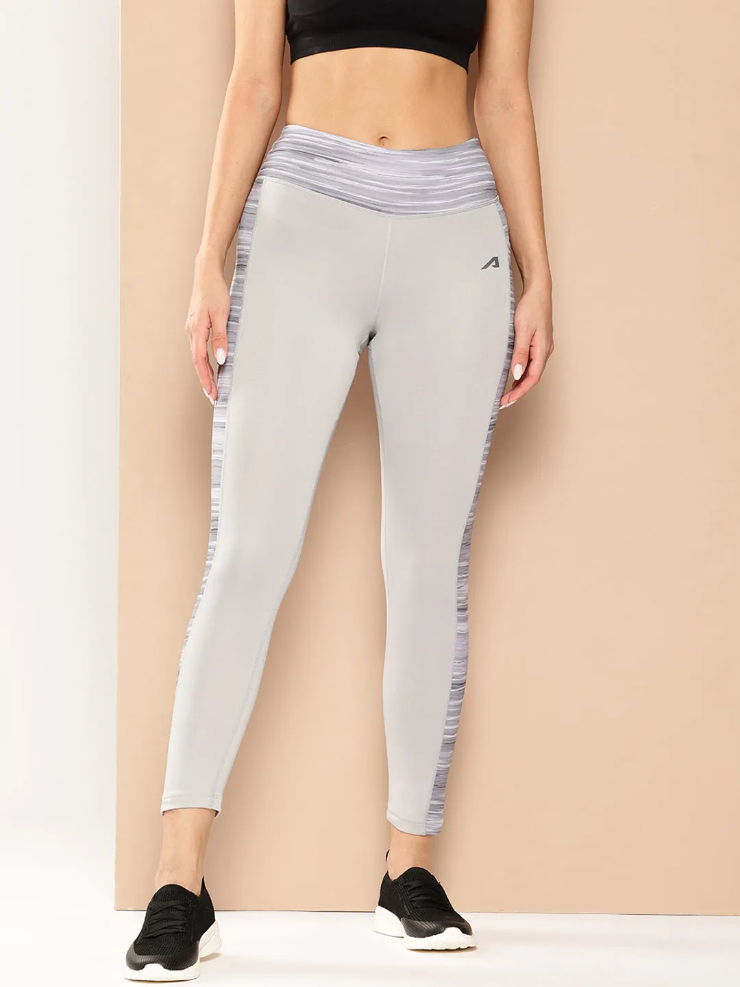 Alcis Women Grey Solid Cropped Tights Fitness Lover Cycling Trip Dance Practice For Men