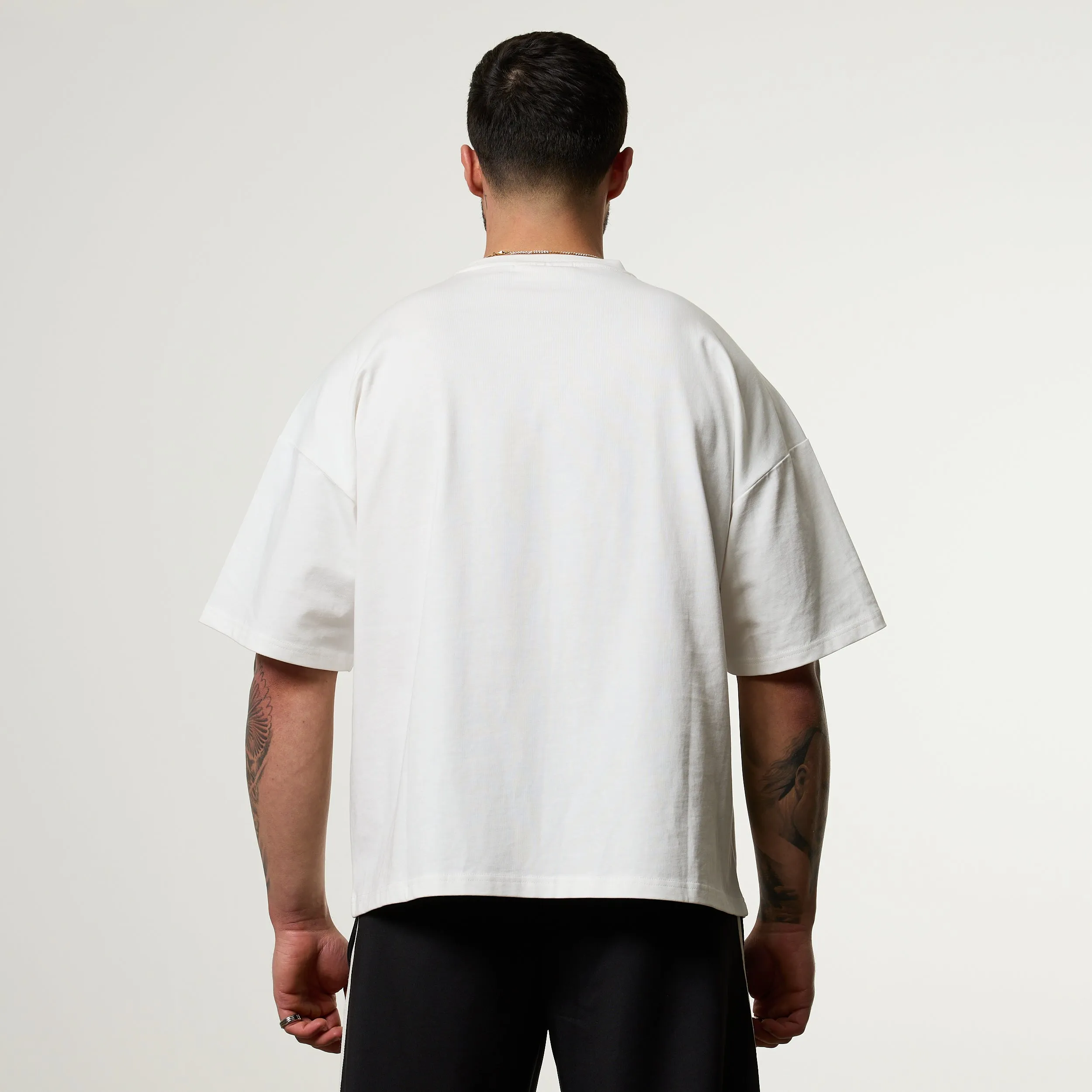 Stretchable Collar Band Outdoor Style Trend Vanquish Off Season White Oversized Boxy Pocket T Shirt