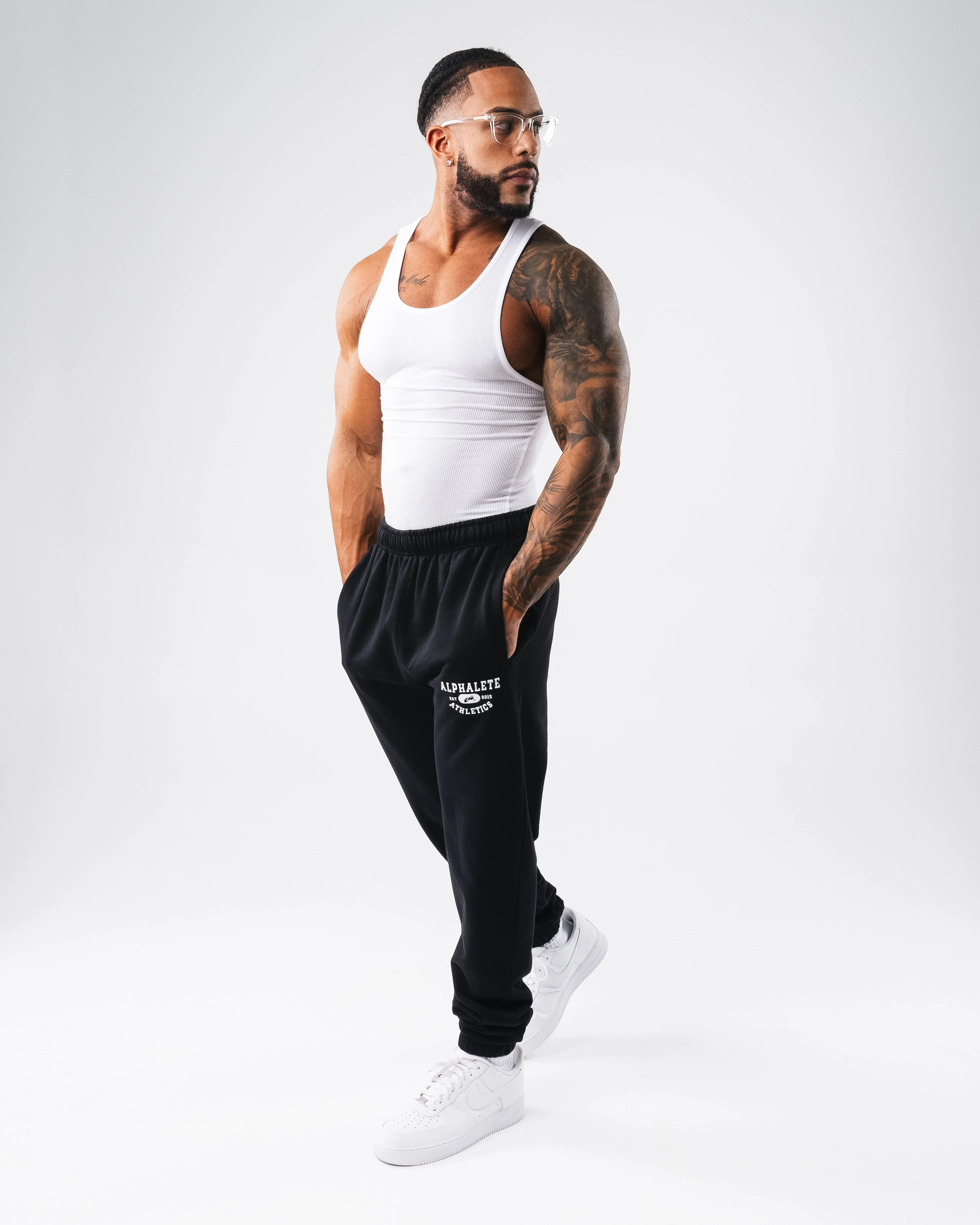 Outfit Staple Member Vintage Jogger - Black