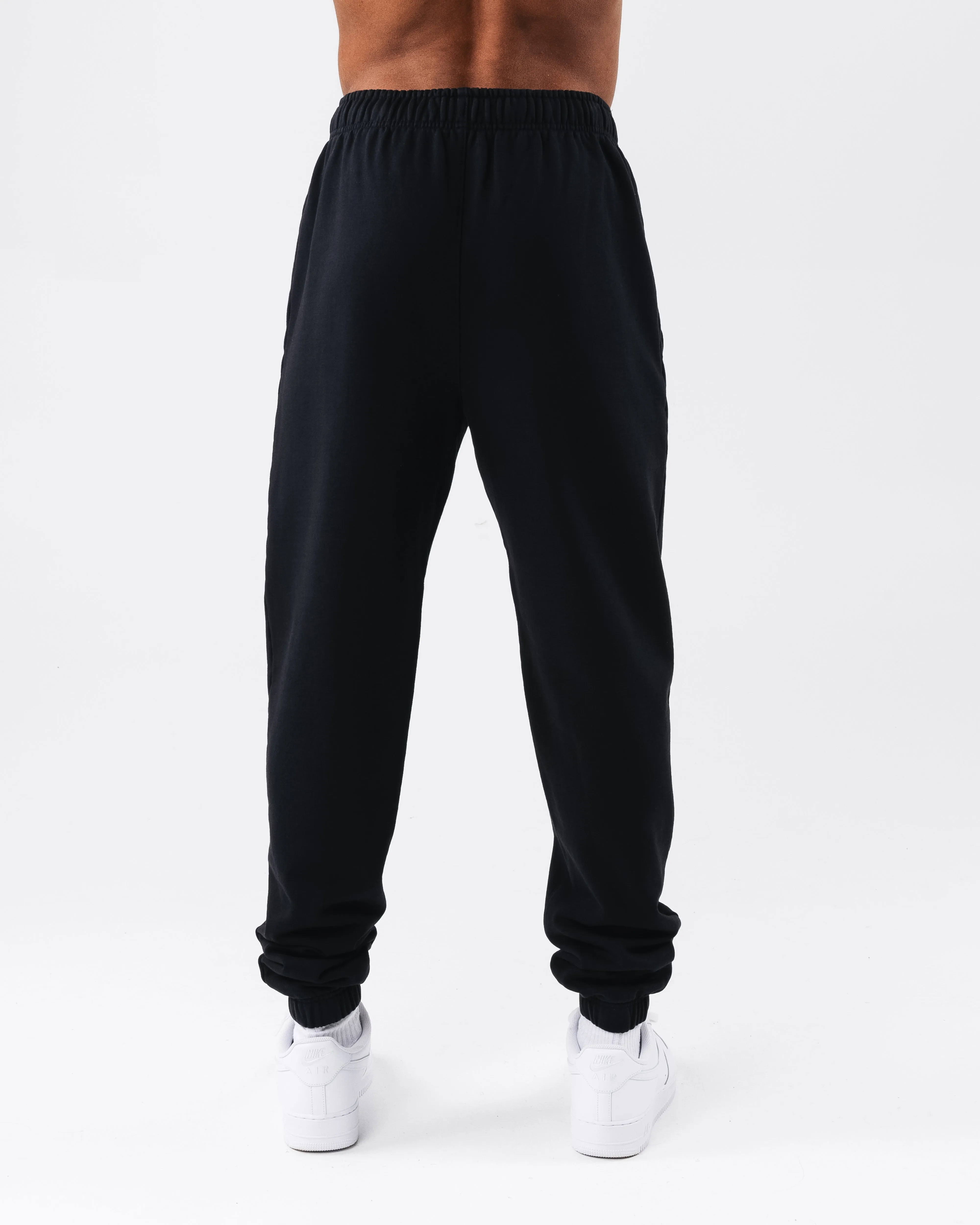 NonRestrictiveCut Member Vintage Jogger - Black