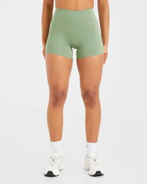 plus-size choice Adjustable Drawcord UV Protection Staple Shorts - Olive Green