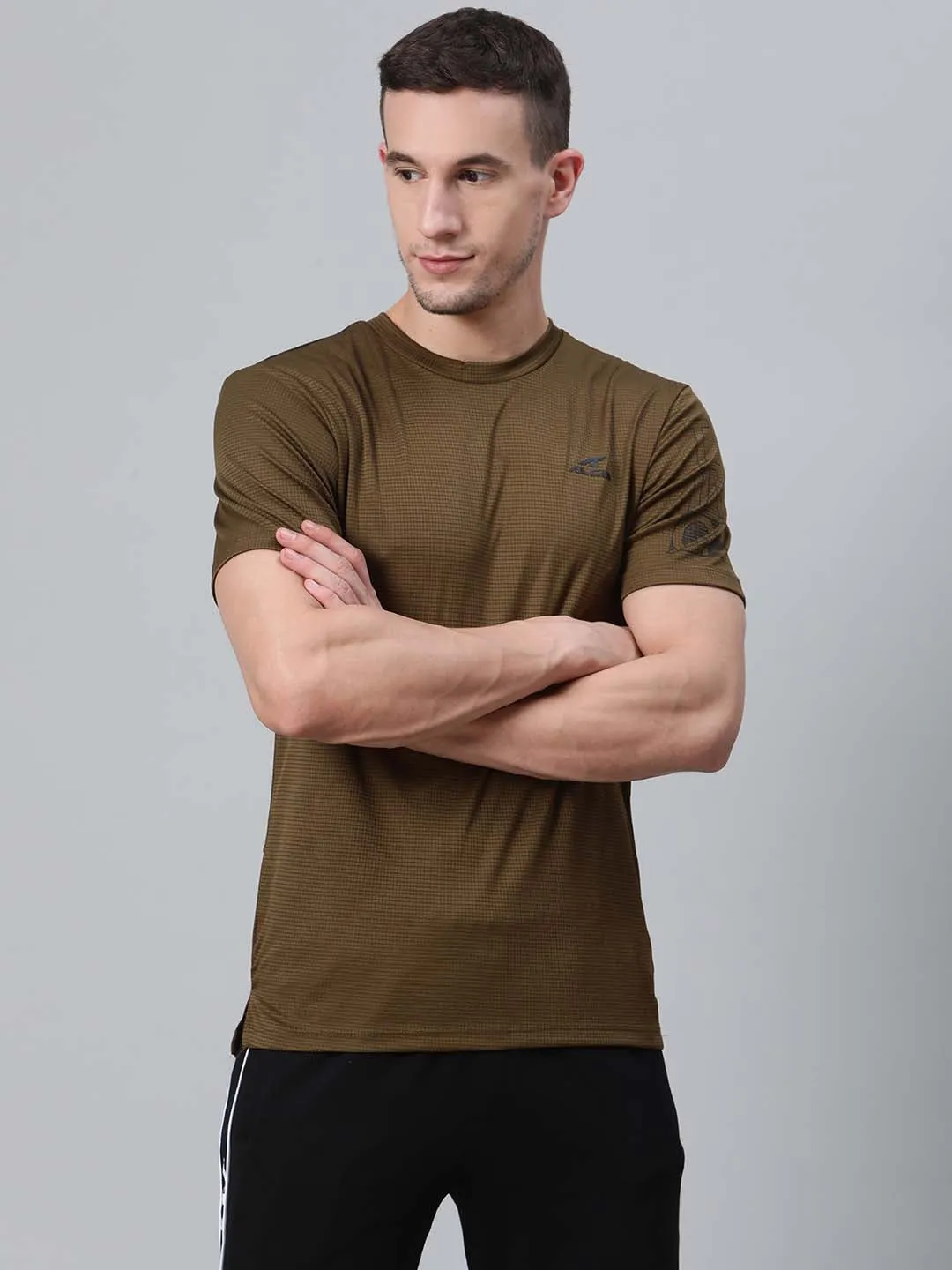 Wave Core Music Mood Alcis Men Olive Green Self Checked Round Neck Training T-shirt