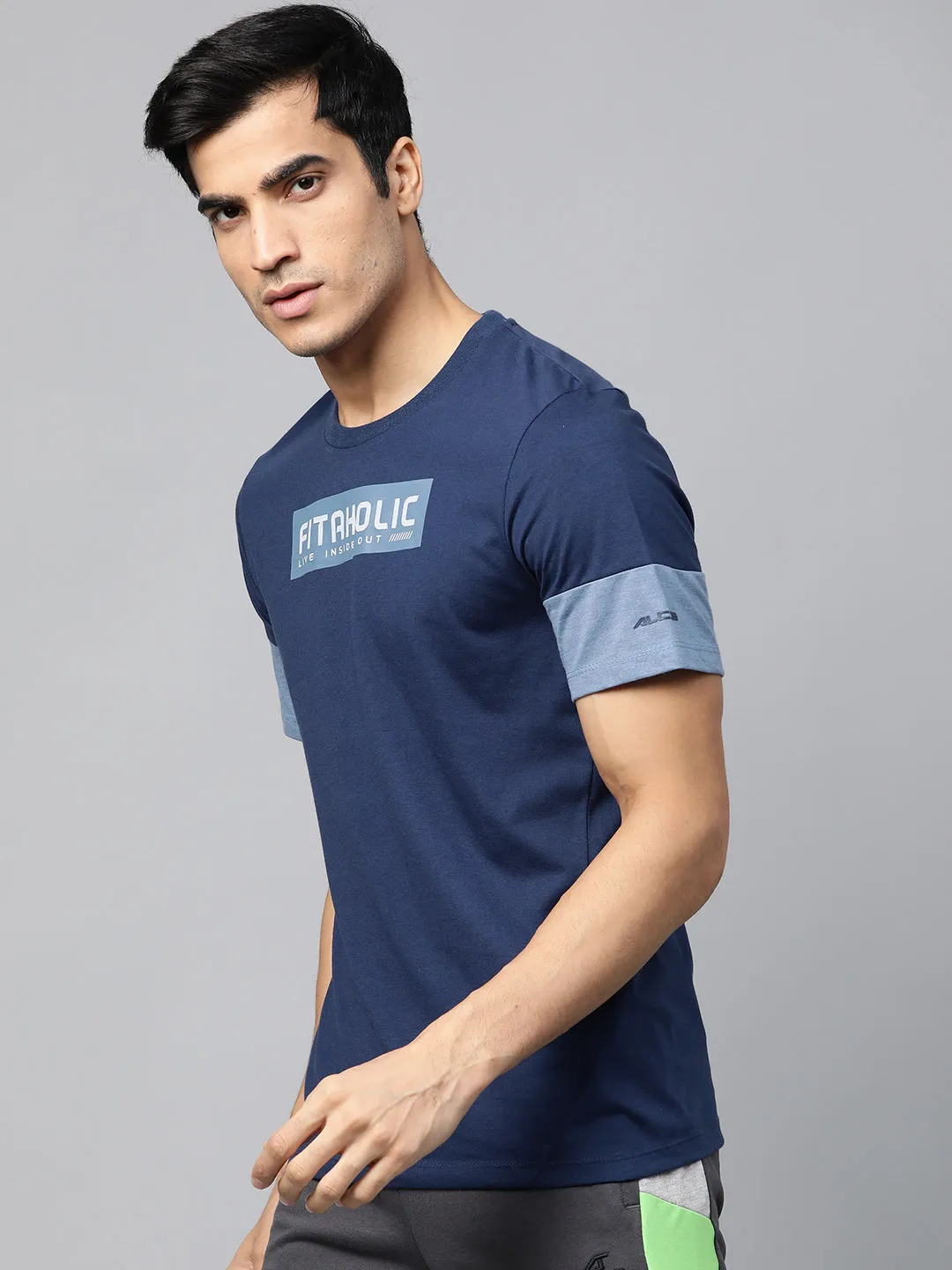 Flexible Waistline Alcis Men Navy Blue Slim Fit Printed Round Neck Running T-shirt